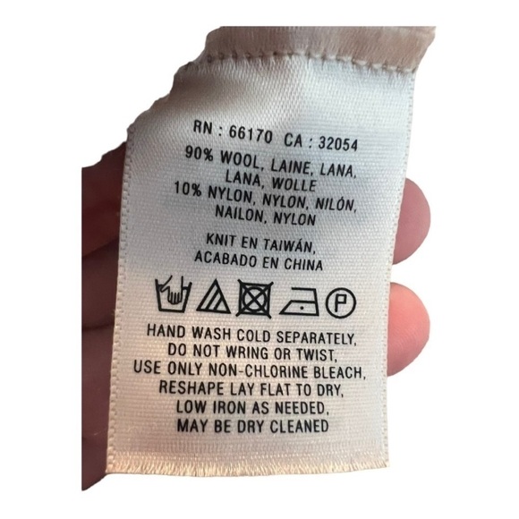 2 Anthro Knitted & Knotted Grey Wool Alpacas Sweaters Cable Knit Crochet Size XS - Picture 8 of 16